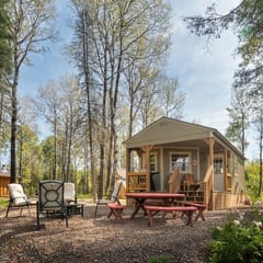 Flowing Waters Cabin - Tranquil Sauna Oasis
