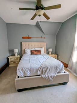 The NorthShore Lofte - Fireplace Haven - Image 2