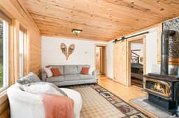 Whispering Pines Cabin - Sauna, ATV/Snowmobile trail access - Image 3