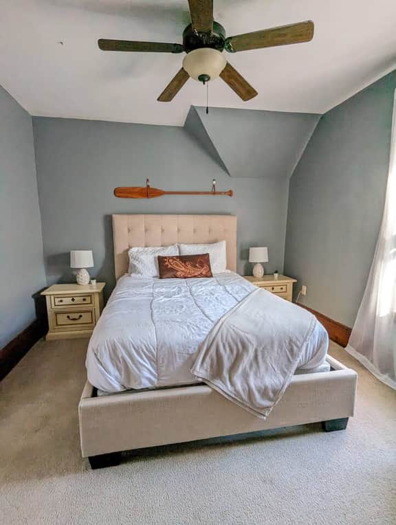 The NorthShore Lofte - Fireplace Haven - Image 2