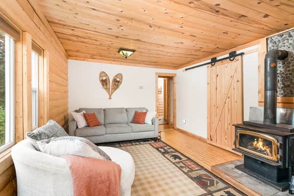 Whispering Pines Cabin - Sauna, ATV/Snowmobile trail access - Image 2