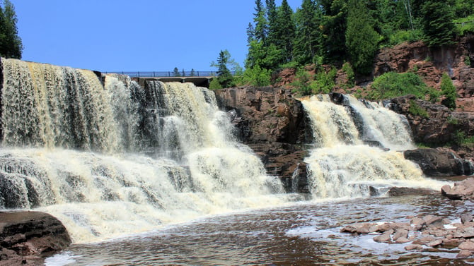 Discovering Nature's Splendor: 5 Must-Experience Trails on Minnesota's North Shore